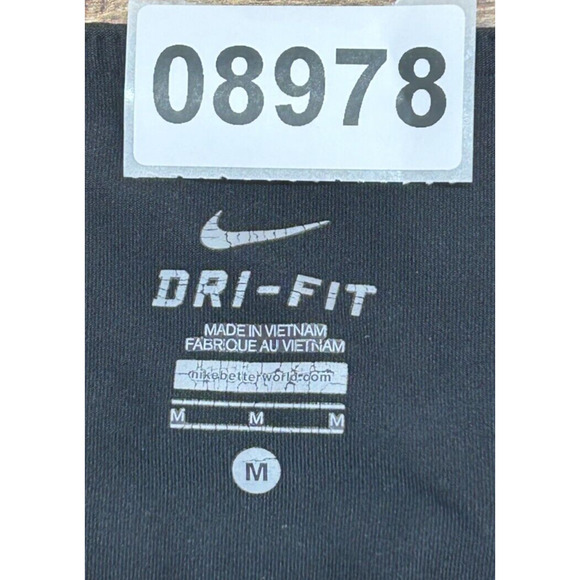 Nike Pants Womens Medium Black Dri Fit Measures 30X18 Capri Yoga Leggings - Picture 7 of 7